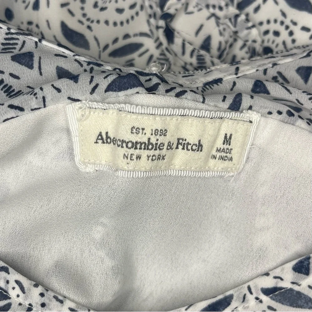 Abercrombie & Fitch Patterned Cold Shoulder Top - Picture 5 of 6